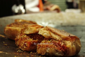 Dabeli at Jalaram Dabeli Nashik