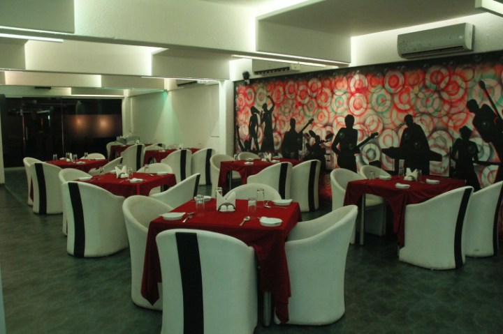 D'Cellar Drink n Dine nashik