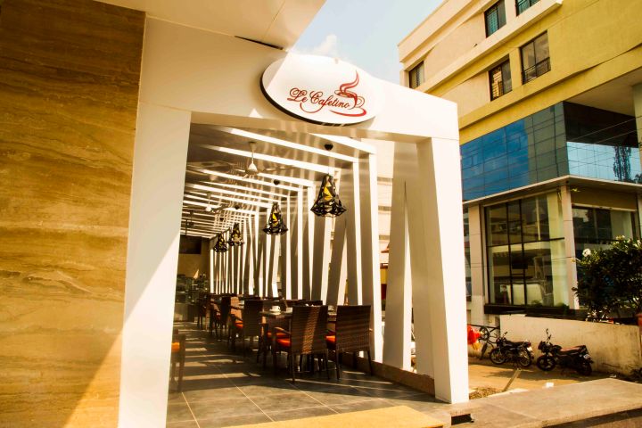 Le Cafetino at SSK Solitare