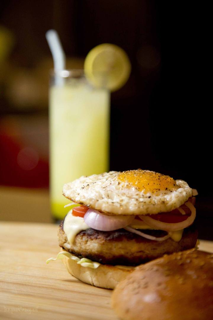 Burgers at Doodle Cafe